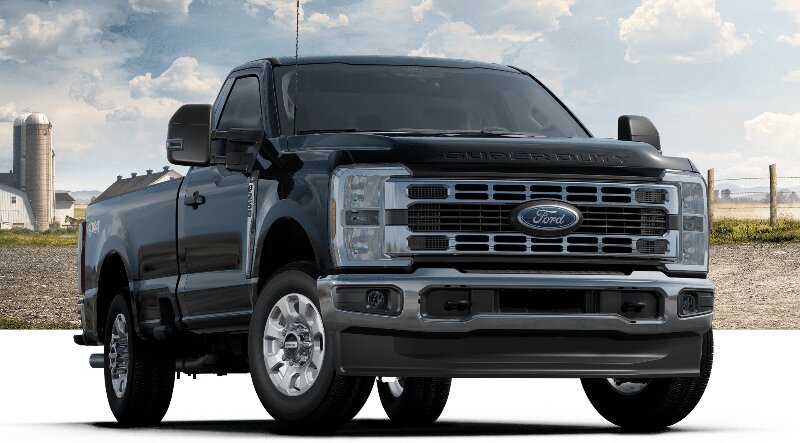 Engineered for Performance | The Powertrain of the 2024 Ford Super Duty F-250 XLT near Davenport IA