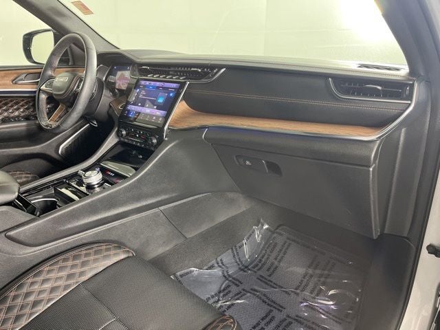 2024 Jeep Grand Cherokee L Summit