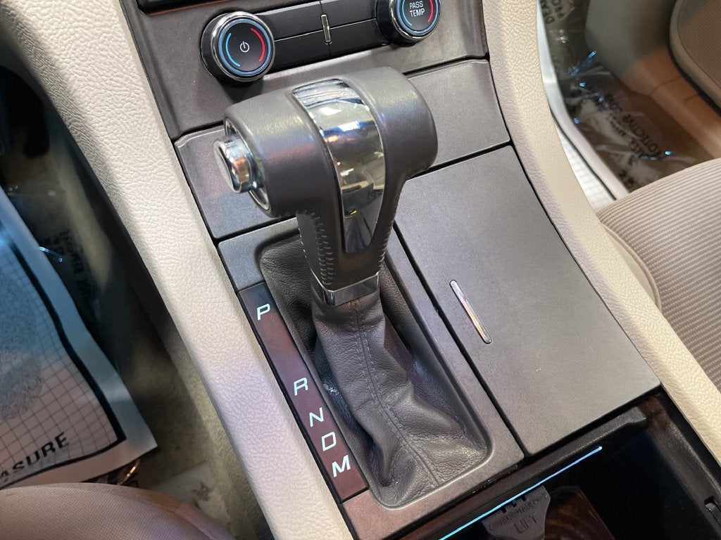 2012 Ford Taurus SEL