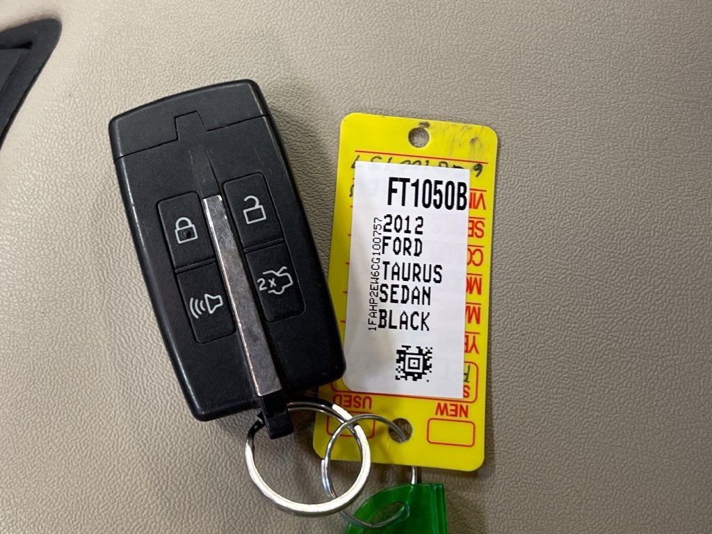 2012 Ford Taurus SEL