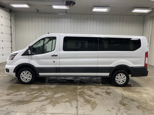 2023 Ford Transit Passenger Wagon XLT
