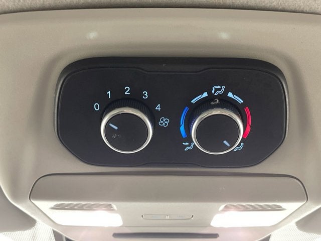 2023 Ford Transit Passenger Wagon XLT