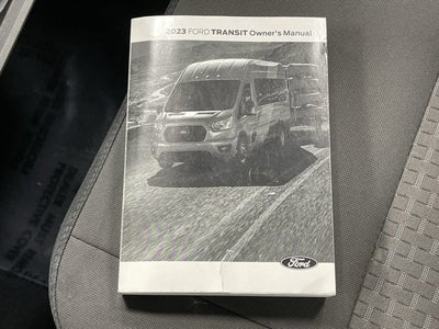 2023 Ford Transit Passenger Wagon XLT