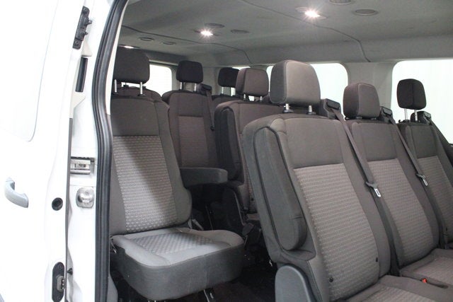 2024 Ford Transit Passenger Wagon XLT