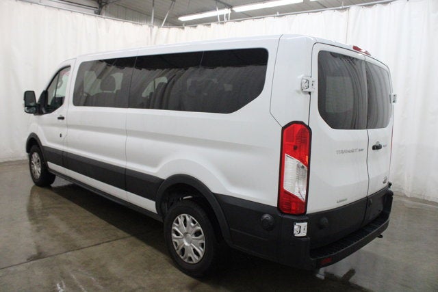 2024 Ford Transit Passenger Wagon XLT