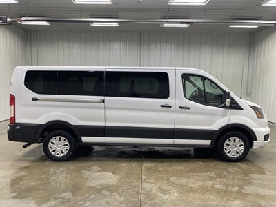 2024 Ford Transit Passenger Wagon XLT