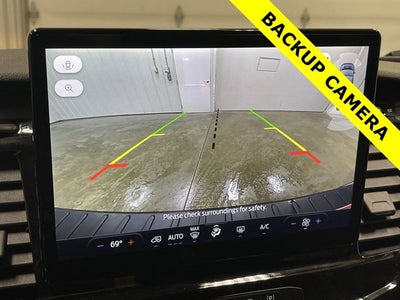 2024 Ford Transit Passenger Wagon XLT