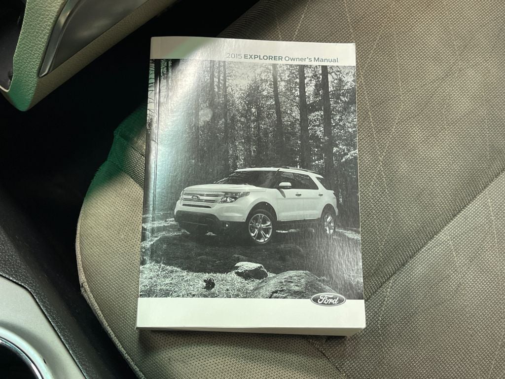 2015 Ford Explorer Base