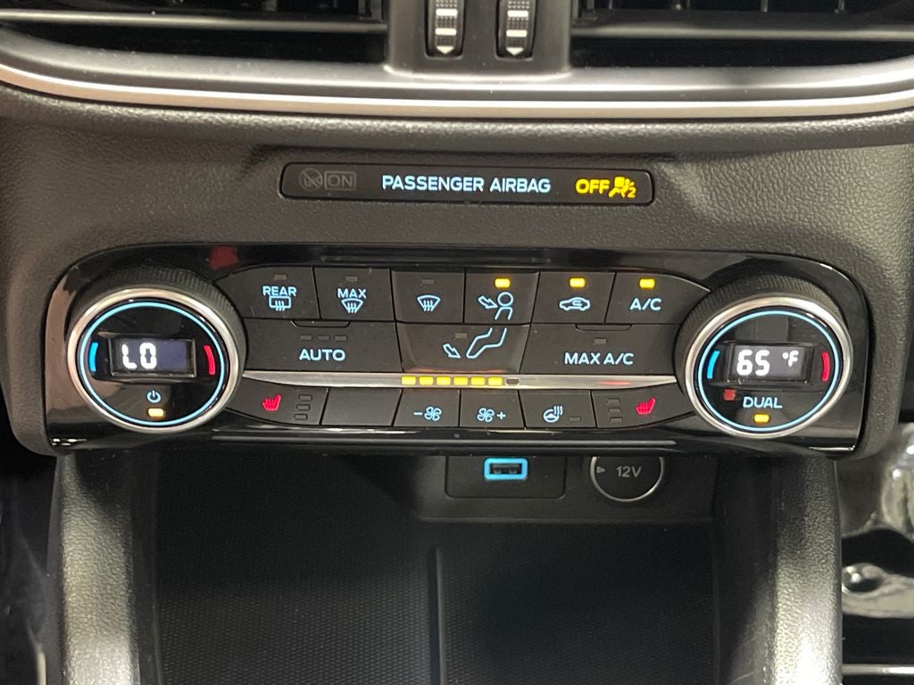 2021 Ford Escape SE
