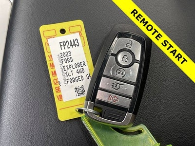 2023 Ford Explorer XLT