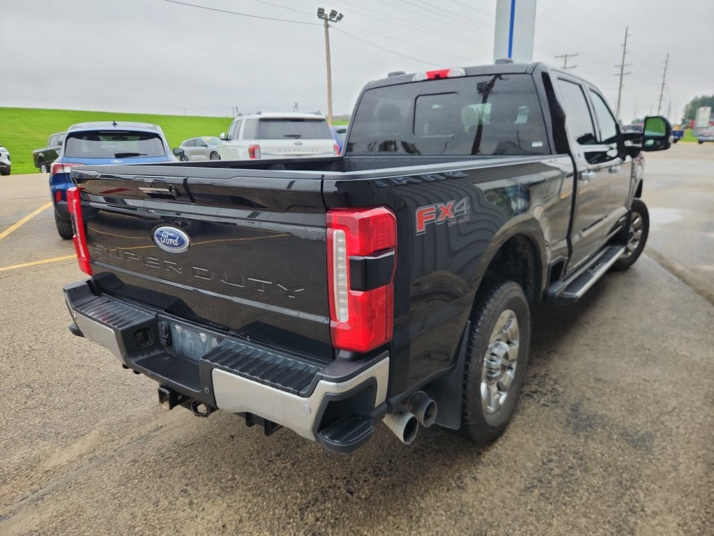 2023 Ford F-250SD Lariat