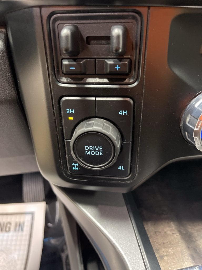 2023 Ford F-250SD Lariat