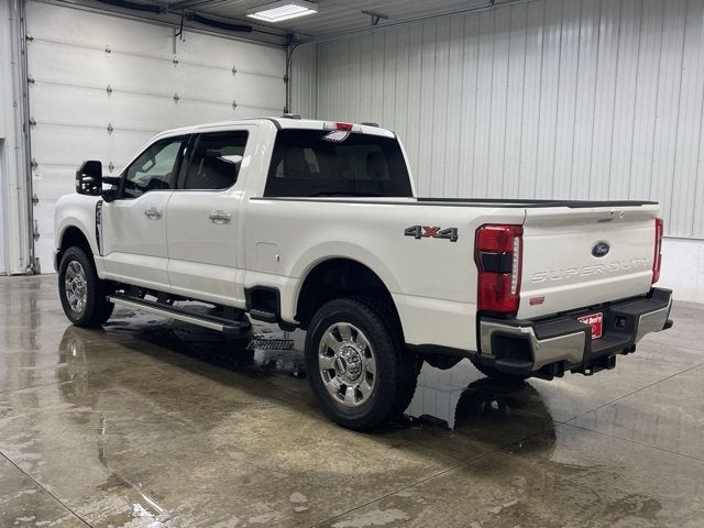 2026 Ford Super Duty F-350 SRW LARIAT