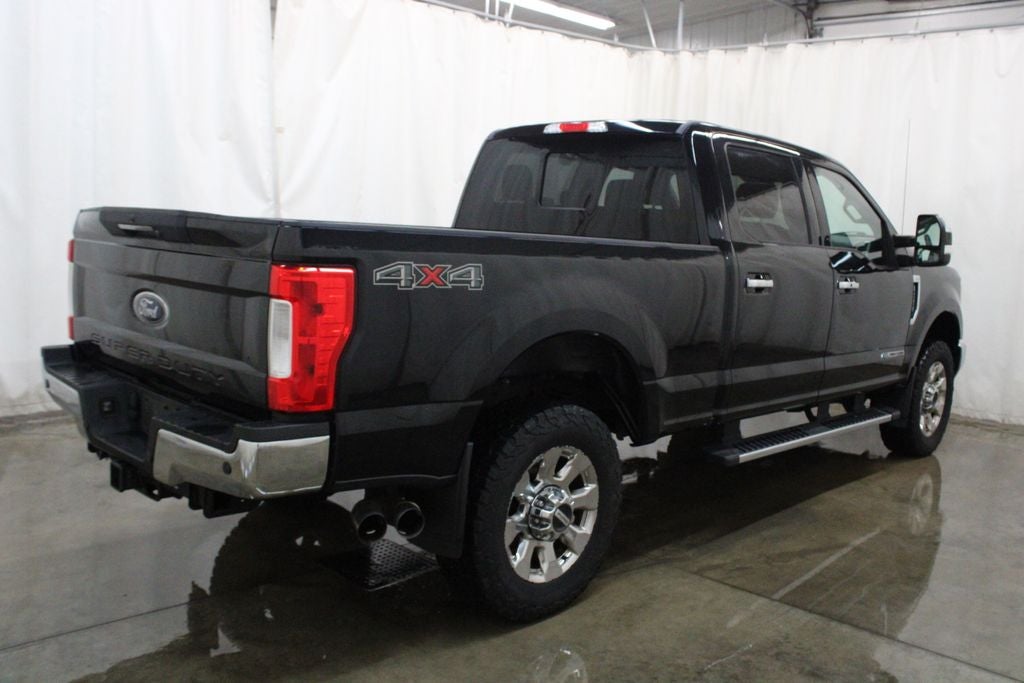 2017 Ford F-350SD Lariat