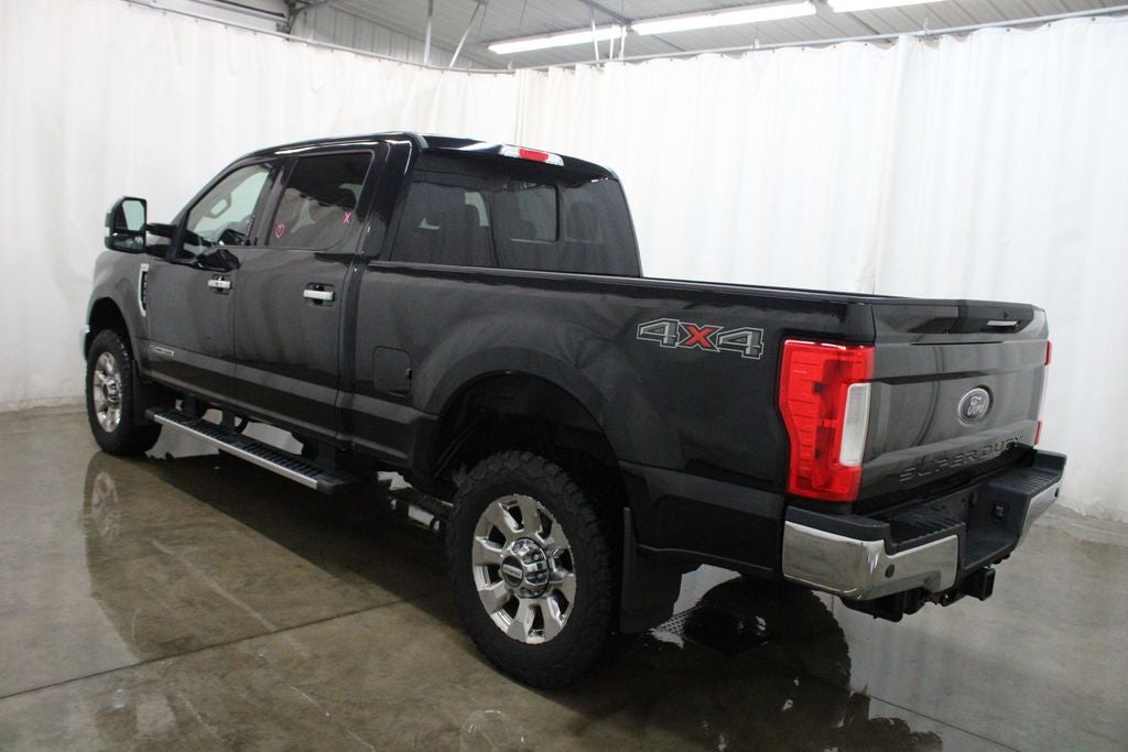 2017 Ford F-350SD Lariat