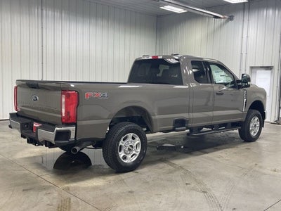 2026 Ford Super Duty F-350 SRW XLT