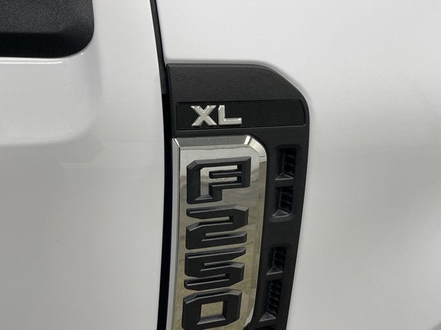 2025 Ford Super Duty F-250 SRW XL