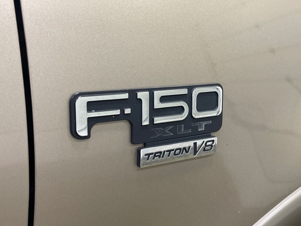 2001 Ford F-150 XLT