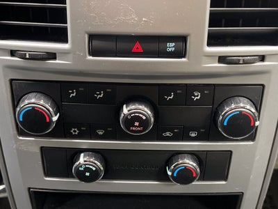 2010 Chrysler Town & Country Touring