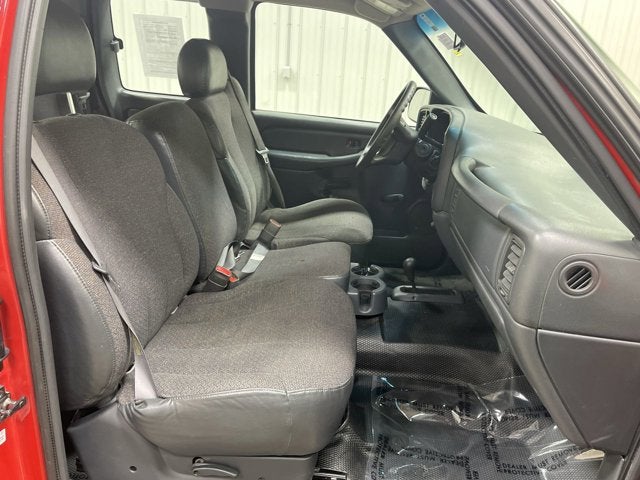 2001 Chevrolet Silverado 1500 BASE