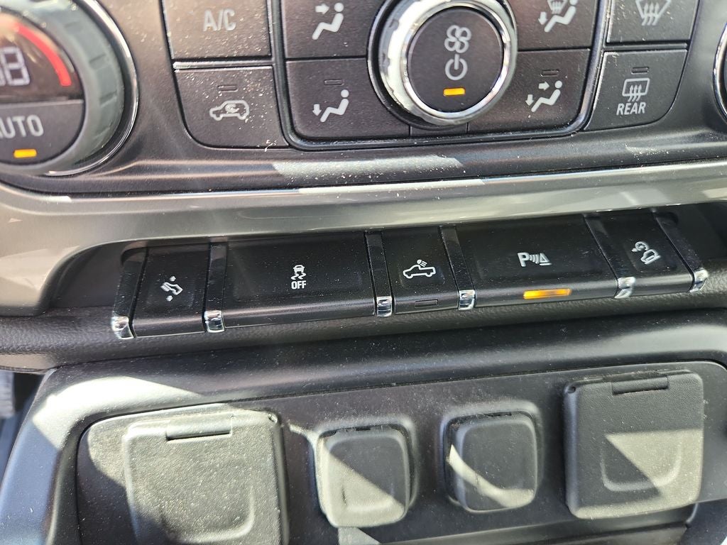 2018 Chevrolet Silverado 1500 LTZ 2LZ