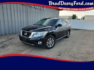 2015 Nissan Pathfinder SV