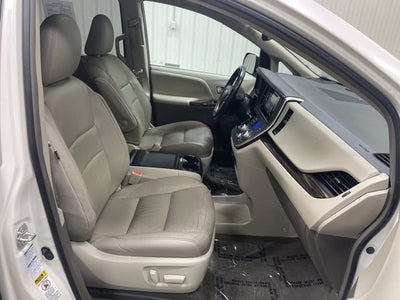 2015 Toyota Sienna XLE