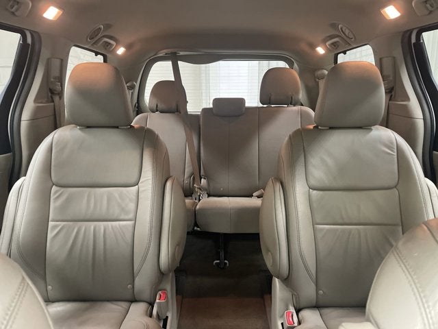 2015 Toyota Sienna XLE