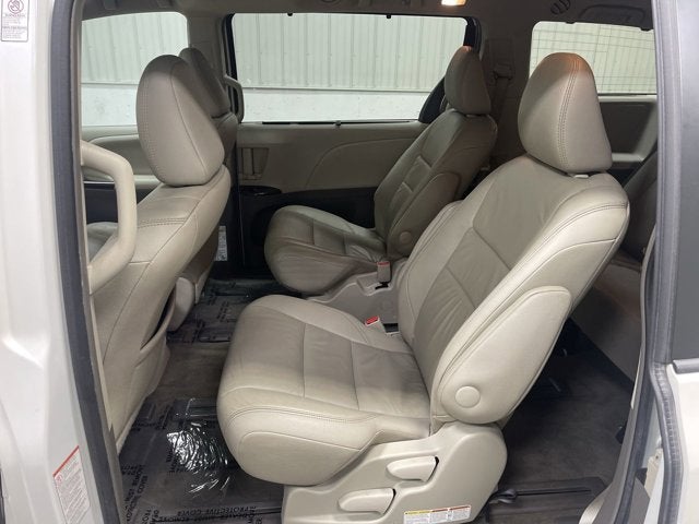 2015 Toyota Sienna XLE
