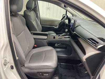 2022 Toyota Sienna XLE 7 Passenger
