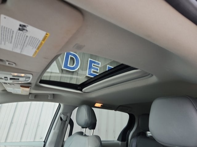 2022 Toyota Sienna XLE